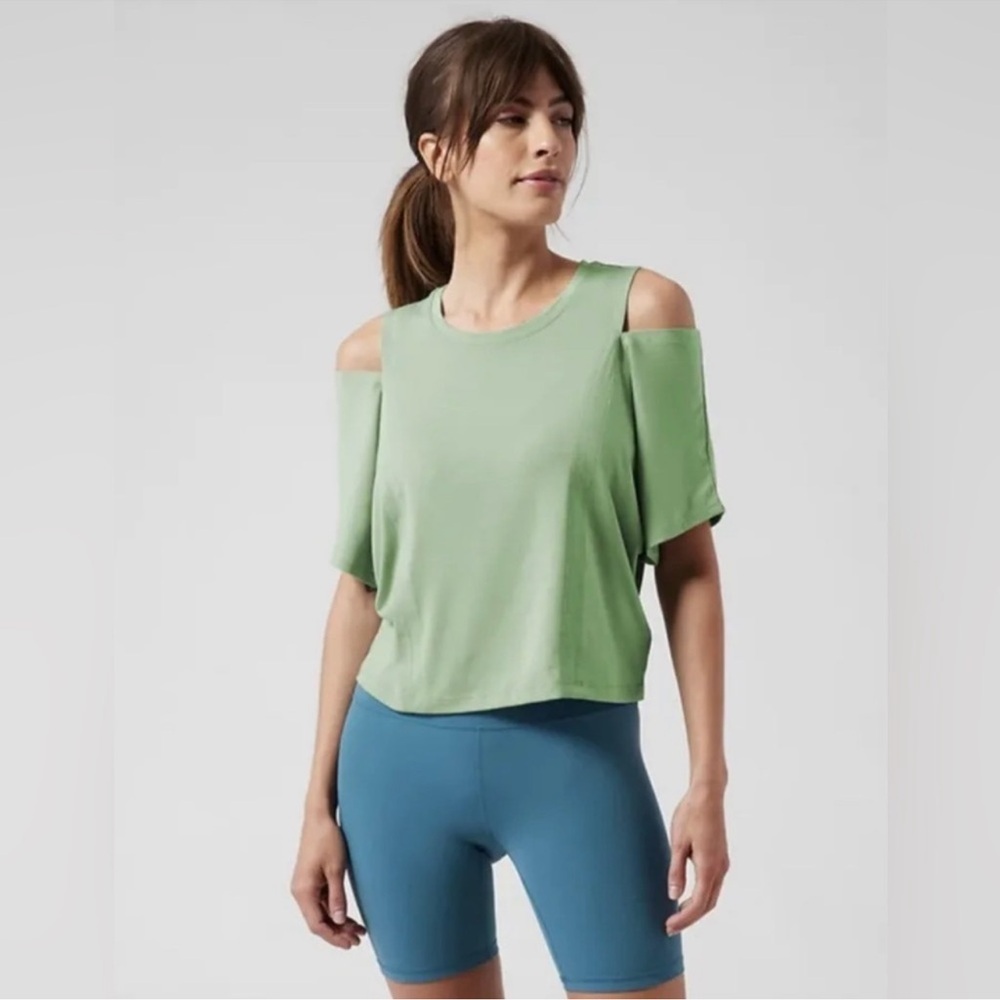 EUC Athleta Intention T-shirt